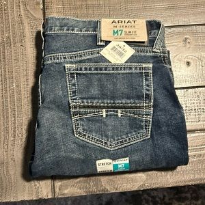 Ariat 38/32